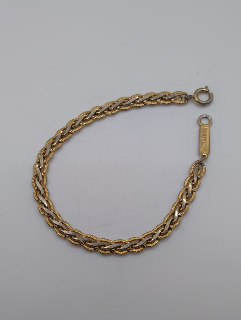 Napier Braided Gold Tone Chain Bracelet Sz 7.25